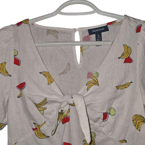 ModCloth Pack a Picnic tie front linen shirt Size Small - Picture 2 of 4